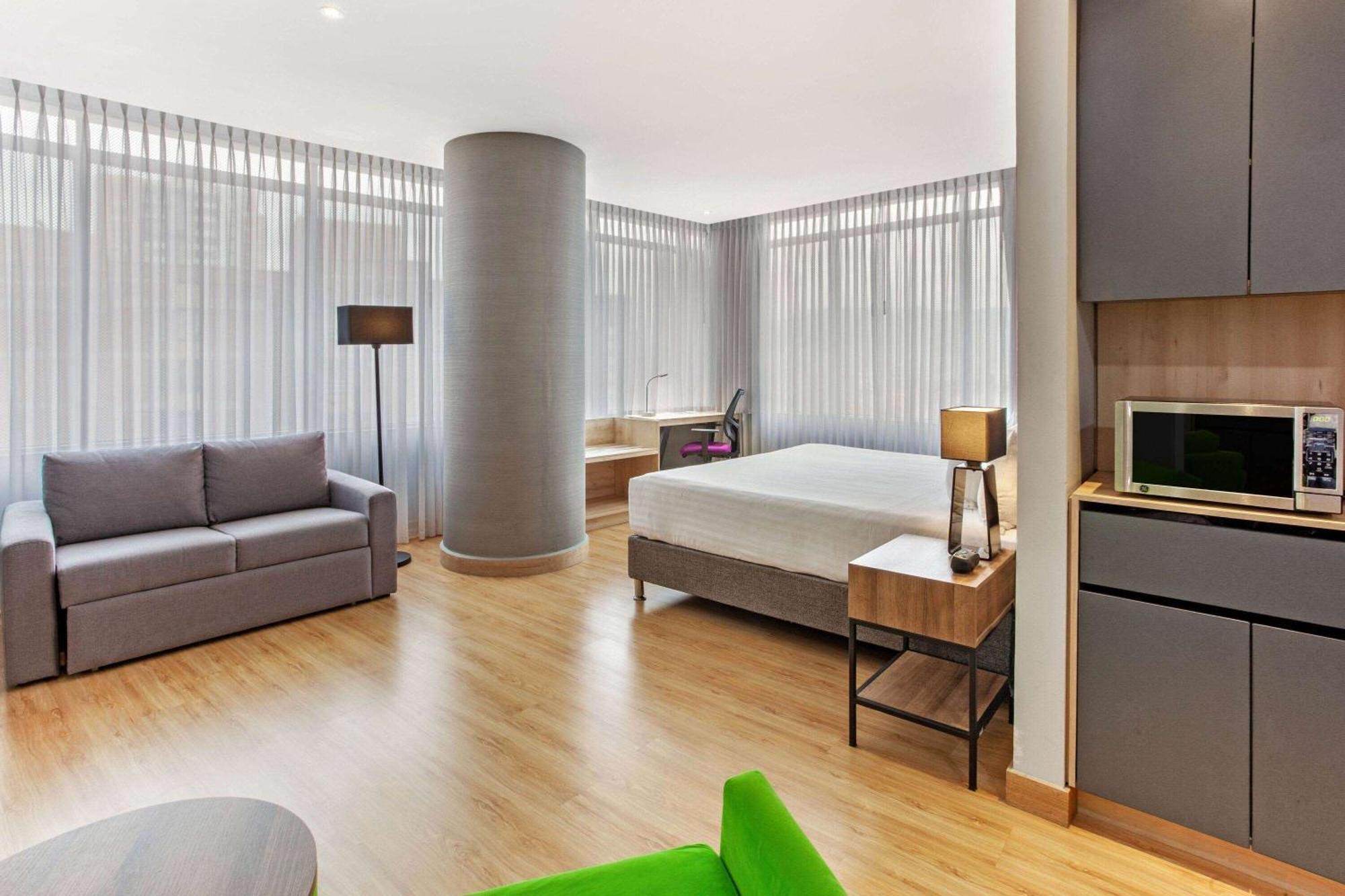 מלון La Quinta By Wyndham מדיין מראה חיצוני תמונה